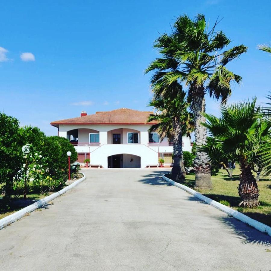 B. & B. Villa Giada Marina di Ginosa ภายนอก รูปภาพ